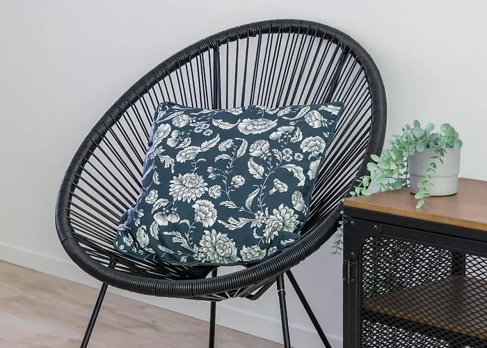 New!charming 2bd Close To Center And Natural 스플리트