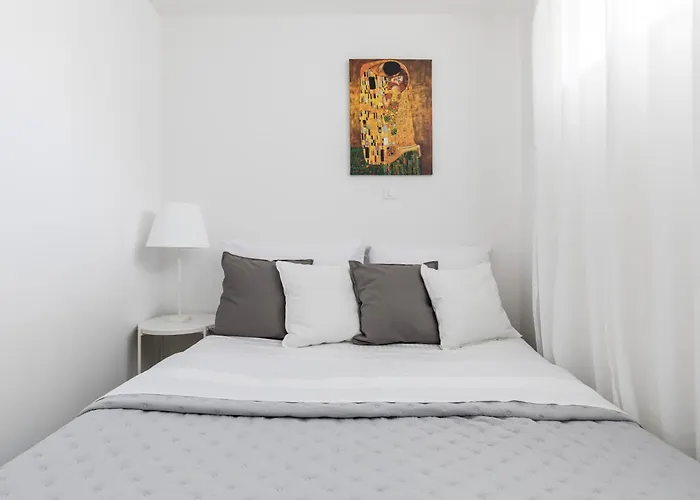 아파트 New!charming 2bd Close To Center And Natural *