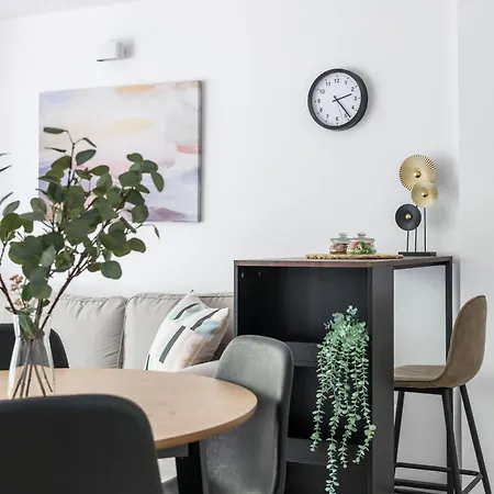 New!charming 2bd Close To Center And Natural Apartamento